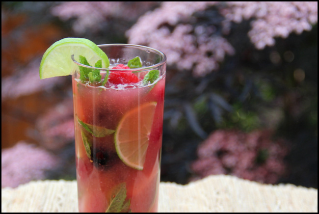 Mojito de moras y fresas