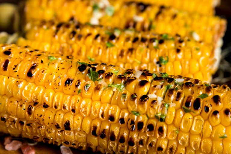 Mazorcas de maíz – Elotes asados