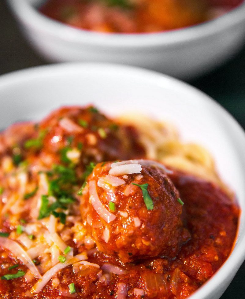 Albóndigas de carne en salsa de tomate